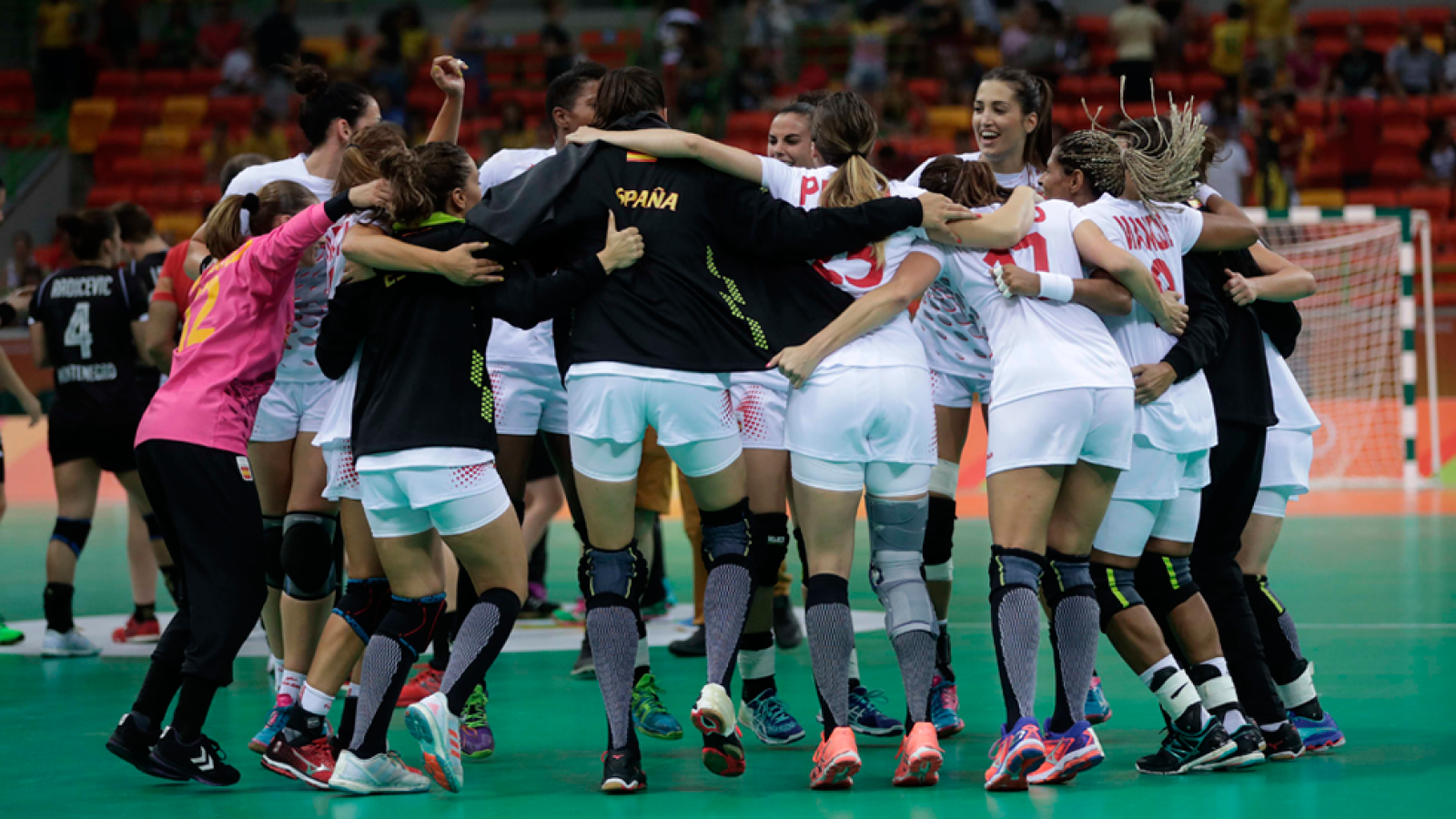 'Las guerreras' vencen a Brasil 29 a 24