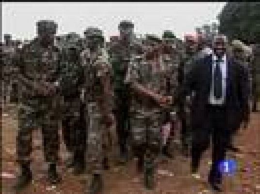  - Golpistas buscan apoyos en Guinea