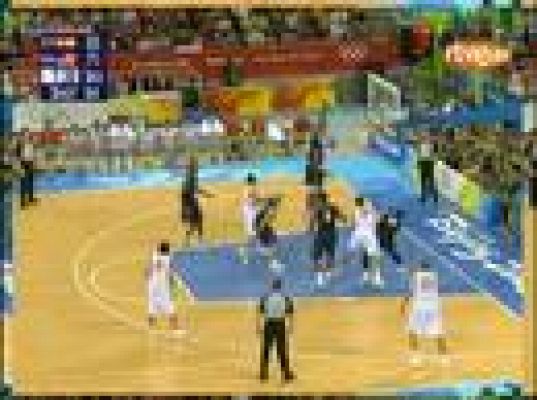 Baloncesto en RTVE - Árbitros benévolos con EEUU