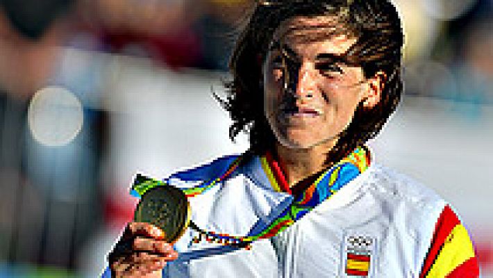 Río 2016 | Maialen Chourraut recibe la medalla de oro y hace sonar el himno español