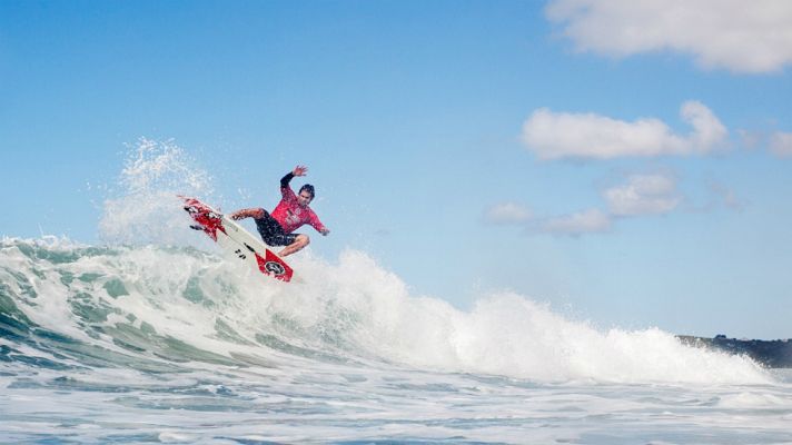 Surf: I Open Internacional de Surf en Salinas