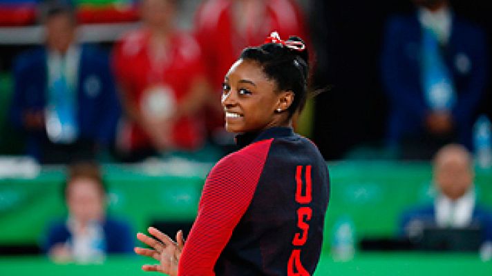 Río 2016 - Segundo salto de Simone Biles en la final de salto