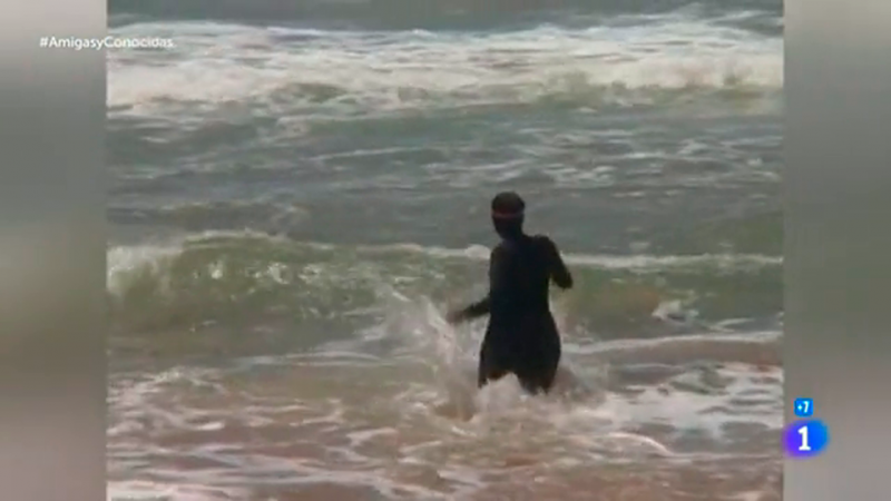 La Mañana- Cannes prohíbe el uso de burkinis en la playa