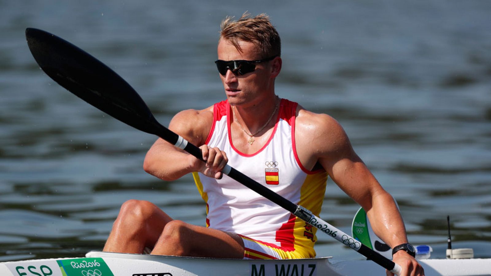 El palista español Marcus Waltz ha ganado por sorpresa la medalla de oro en K1 1.000 metros tras unos espectaculares 250 metros, donde ha pasado de la quinta a la primera posición adelantando a todos sus rivales.