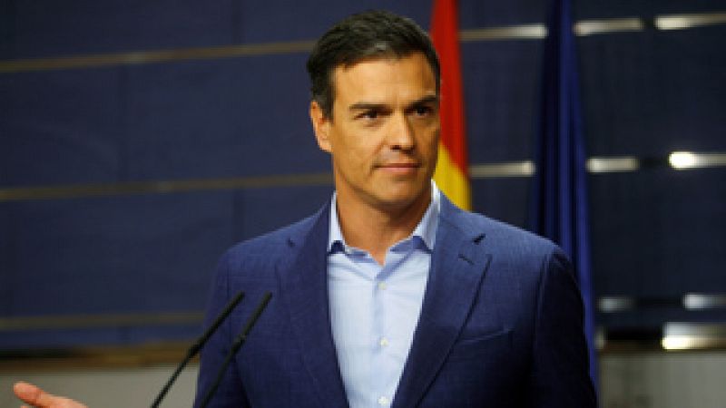 Sánchez reitera su 'no' a Rajoy y le exige que ponga fecha a la investidura "antes de que acabe la semana"
