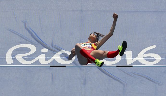 Río 2016 - Río 2016 - Atletismo | Ruth Beitia salta 1,94 y se clasifica para la final de altura