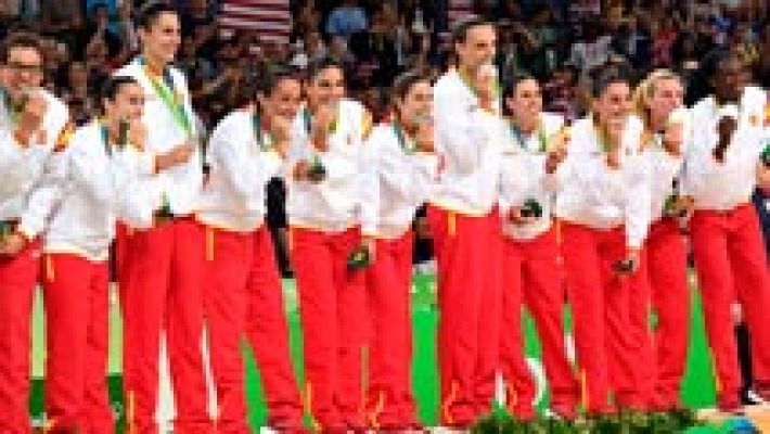 Río 2016 - Río 2016 | La selección española recibe la histórica medalla de plata