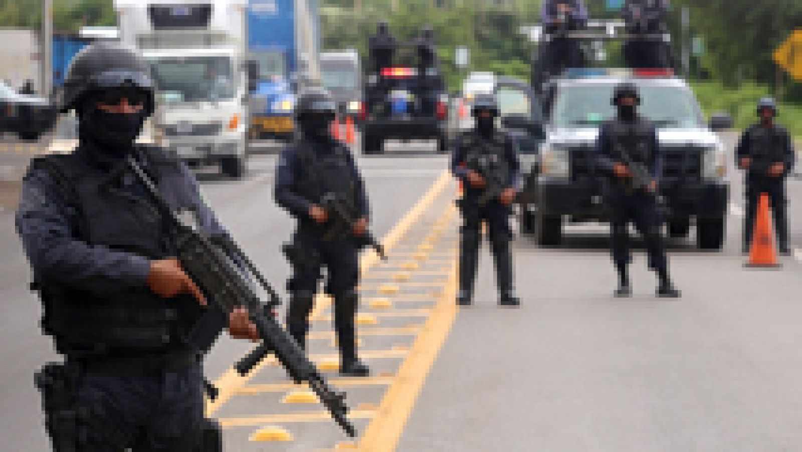 Telediario 1: La liberación del hijo de 'El Chapo' Guzmán alivia la tensión entre los clanes de la droga en México | RTVE Play