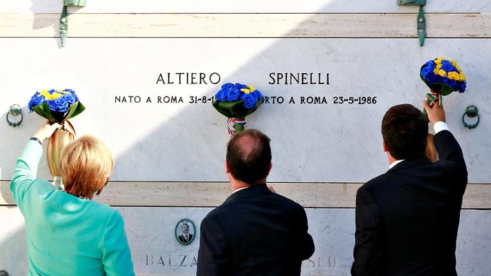 Telediario 1 - Merkel, Hollande y Renzi se han reunido para reimpulsar la Unión Europea tras el 'Brexit'