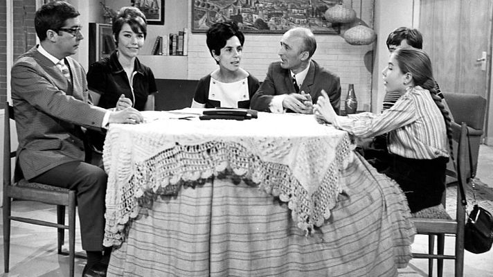 Programas y Concursos en el Archivo de RTVE - La casa de los Martínez - Fragmento