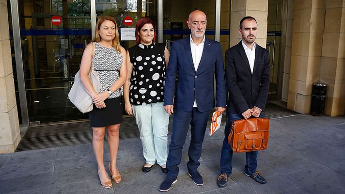 Telediario 1 - PP y Ciudadanos formalizan sus impugnaciones contra la candidatura de Arnaldo Otegi en las elecciones vascas