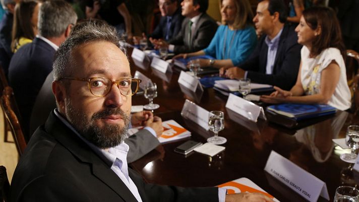 Telediario 1 - Ciudadanos da un ultimátum de 48 horas al PP para firmar el pacto de investidura