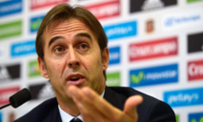 Telediario 1 - Lopetegui se estrena dejando a Casillas fuera de la selección