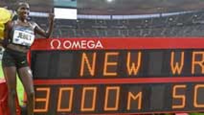 Telediario 1 - Ruth Jebet bate el récord mundial de 3.000 m obstáculos