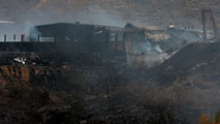 Telediario 1 - Continúan trabajando en el incendio de Chiloeches