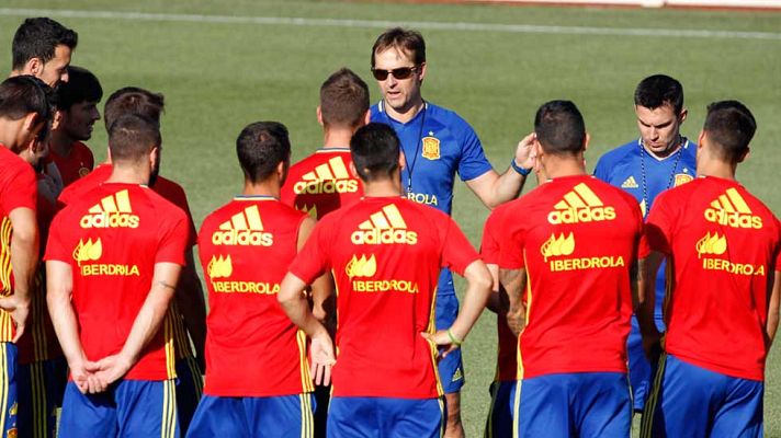 Telediario 1 - Arranca la nueva España de Lopetegui