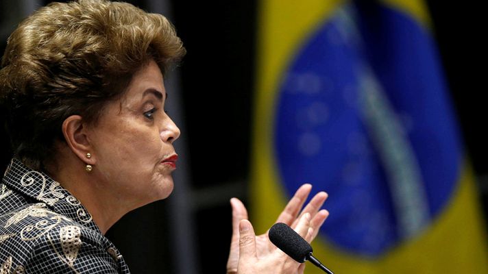 Informativo 24h - Rousseff admite irregularidades en su alegato final ante el Senado, pero afirma que no cometió "ningún crimen"