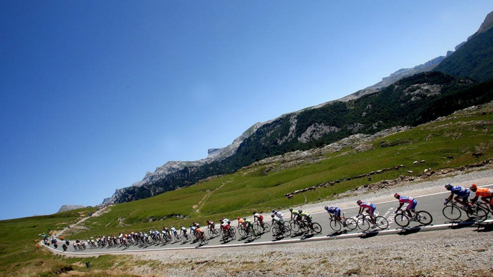 El Col d'Aubisque se estrena en la Vuelta