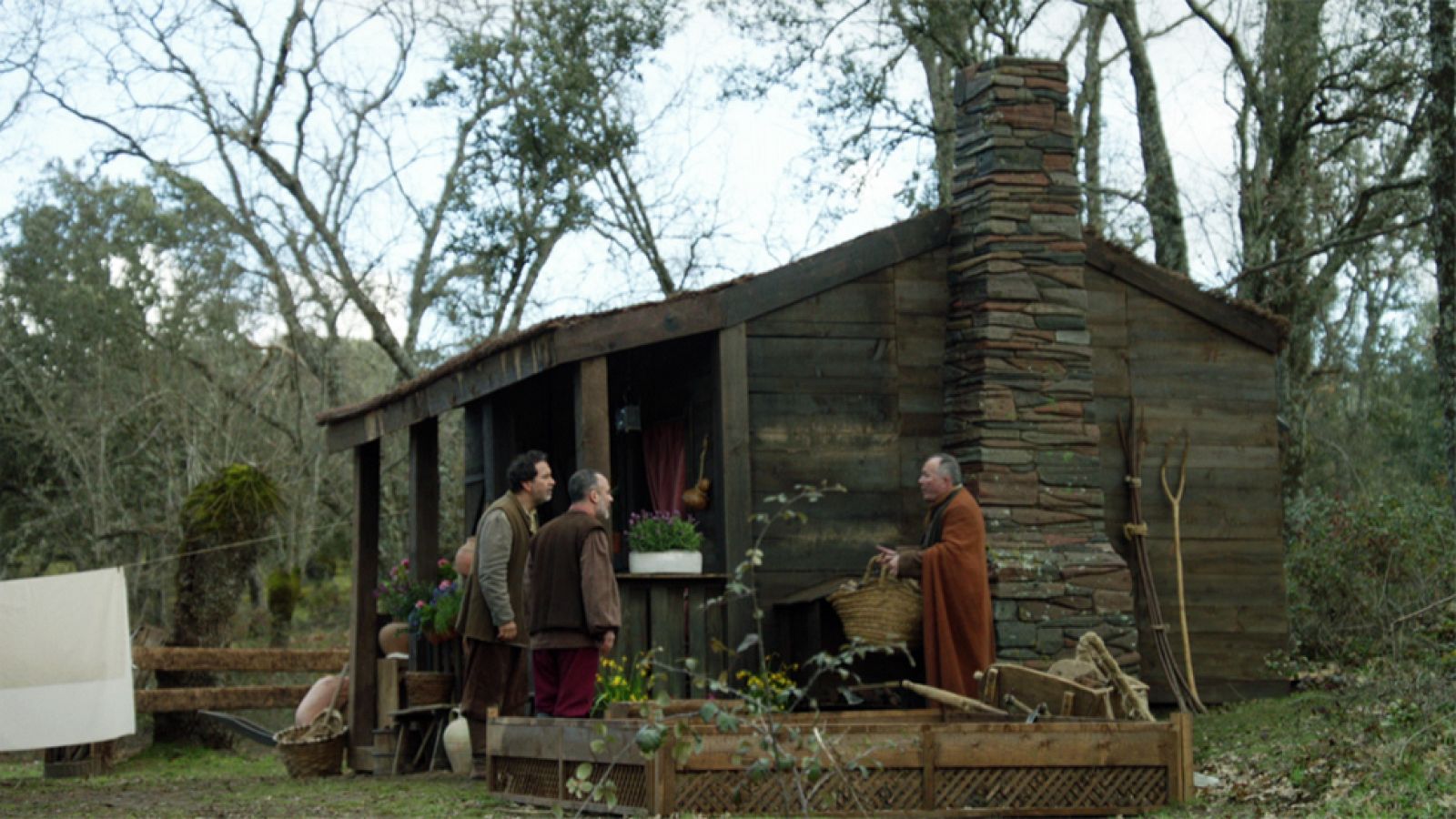 Águila Roja - Sátur y Cipri creen que Margarita está embarazada de otro hombre