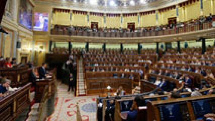 Telediario 1 - En la jornada del debate de investidura ha habido espacio para algunas anécdotas y curiosidades