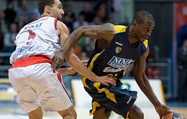 Baloncesto en RTVE - TAU Vitoria 100-81 MMT Estudiantes