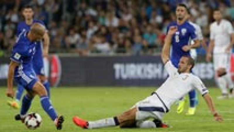 Italia vence 3-1 a Israel pero pierde a Chiellini para jugar contra España
