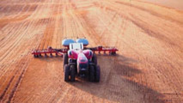 Telediario 1 - Avances tecnológicos que modernizan el campo y hacen más sencillas y rentables las tareas agrícolas