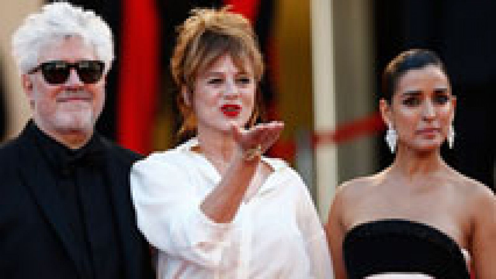 Telediario 1: 'Julieta' de Pedro Almodóvar, elegida por la Academia de Cine para pelear por el Oscar | RTVE Play