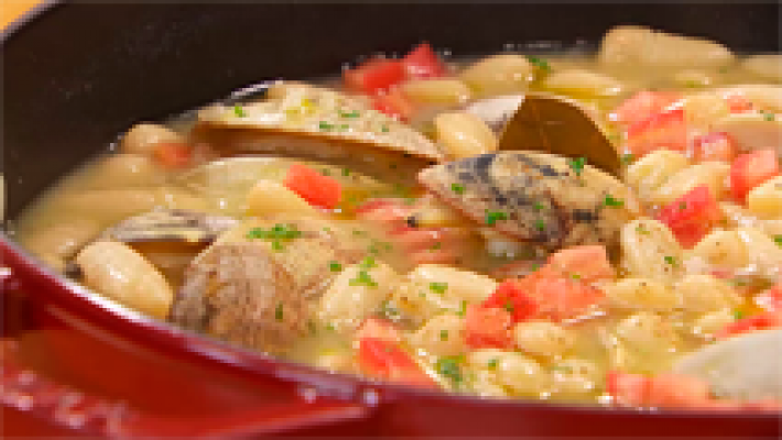 RTVE Cocina - Receta de fabes con almejas