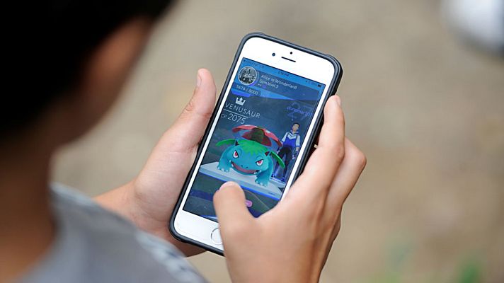 Telediario 1 - Un bloguero ruso podría ir a la cárcel por jugar a Pokemón Go en una iglesia ortodoxa