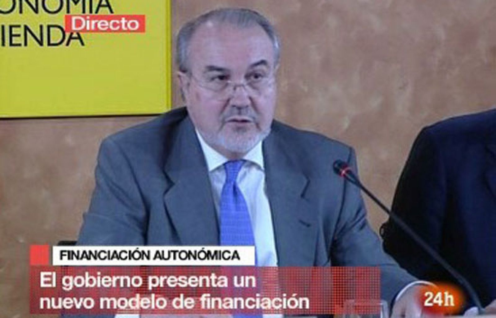 Solbes presenta la reforma de financiación autonómica 