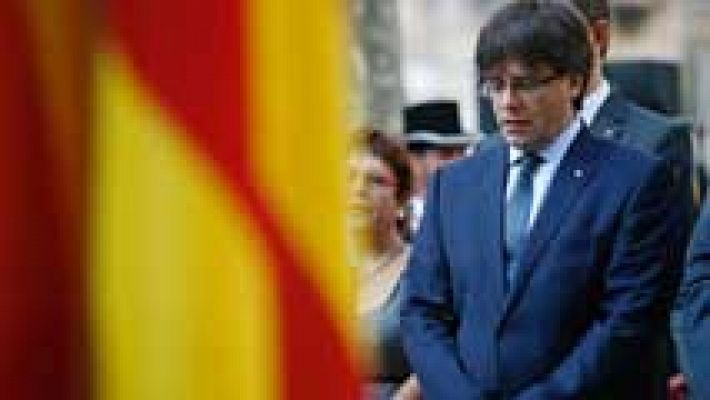 Telediario 1 - Puigdemont sólo convocará el referéndum si es "vinculante" y el Gobierno le recuerda que es ilegal