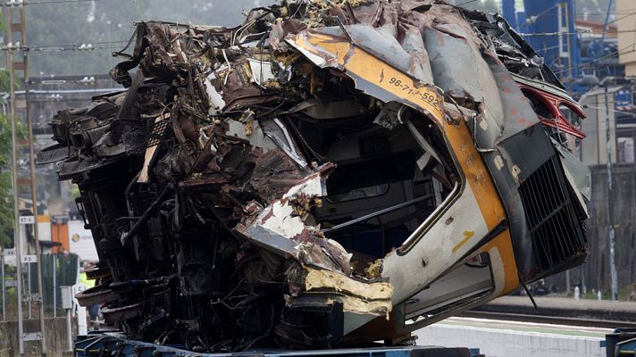 Telediario 1 - Los presidentes de Renfe y Adif comparecerán en el Congreso para informar sobre el accidente de tren en O Porriño
