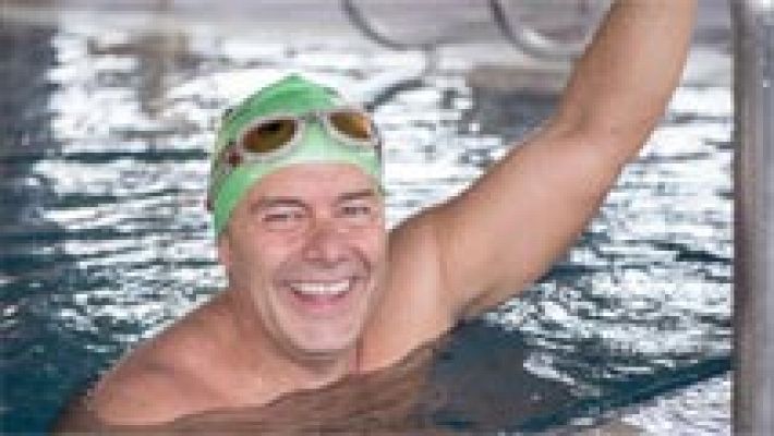 Telediario 1 - Jorge Crivillés, primer español que cruza el Canal de Molokai a nado