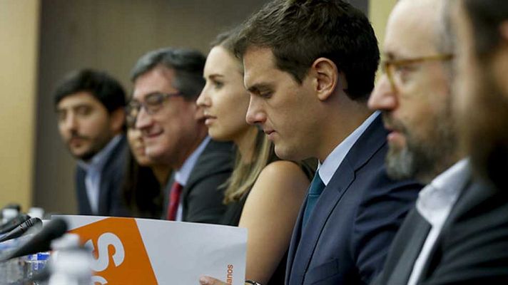 Telediario 1 - Ciudadanos pide como condición indispensable para mantener el apoyo a Rajoy la dimisión de Barberá