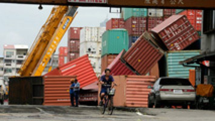 Telediario 1 - El supertifón Meranti llega a China tras su paso por Taiwán