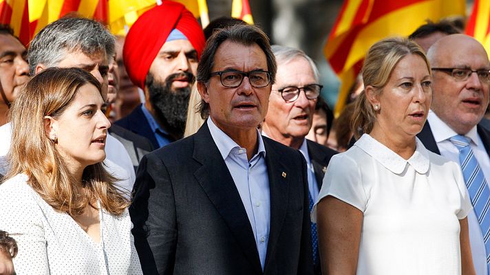 Telediario 1 - El TSJC avala juzgar a Mas por desobediencia y prevaricación por la consulta del 9N