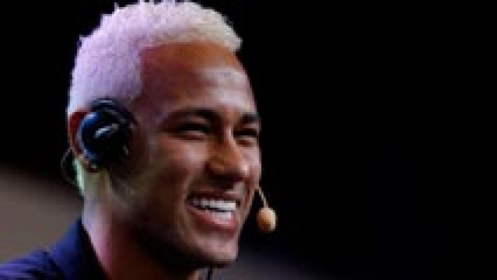 Neymar admite ofertas, pero no consigue imaginarse fuera del Barça