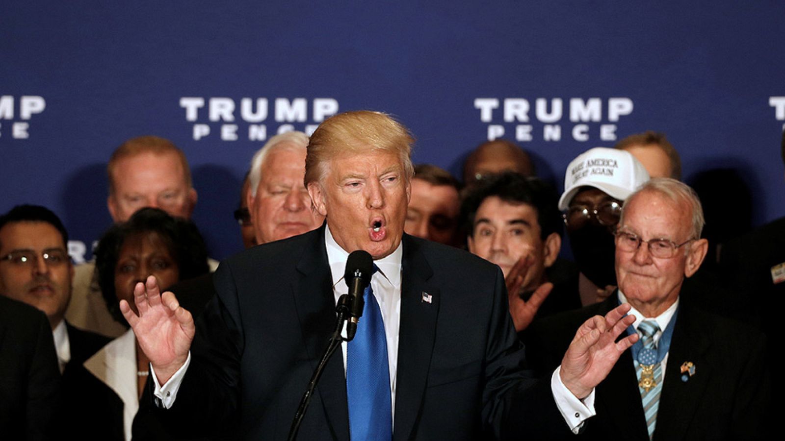 Trump reconoce que Obama sí nació en EE.UU.