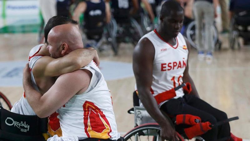 España, plata en baloncesto en silla