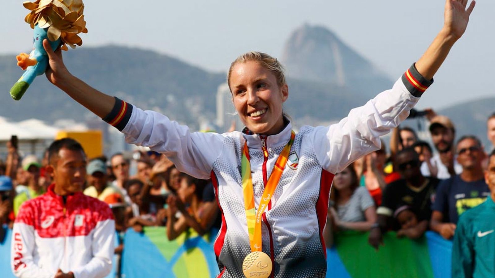 España logra tres medallas en maratón