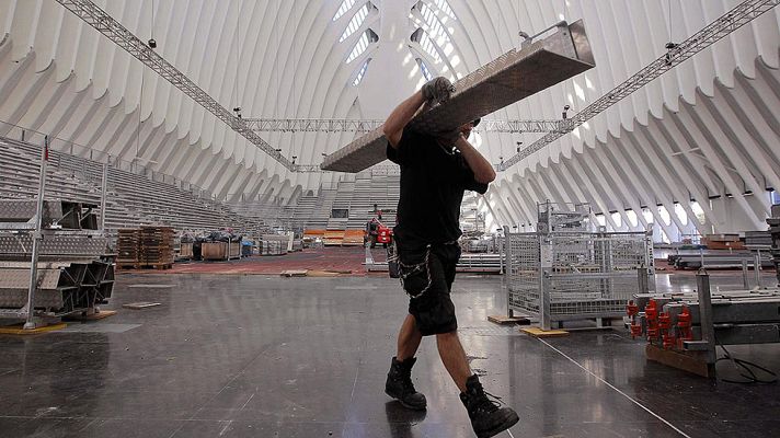 Telediario 1 - La Justicia europea obliga a equiparar las indemnizaciones de fijos y temporales