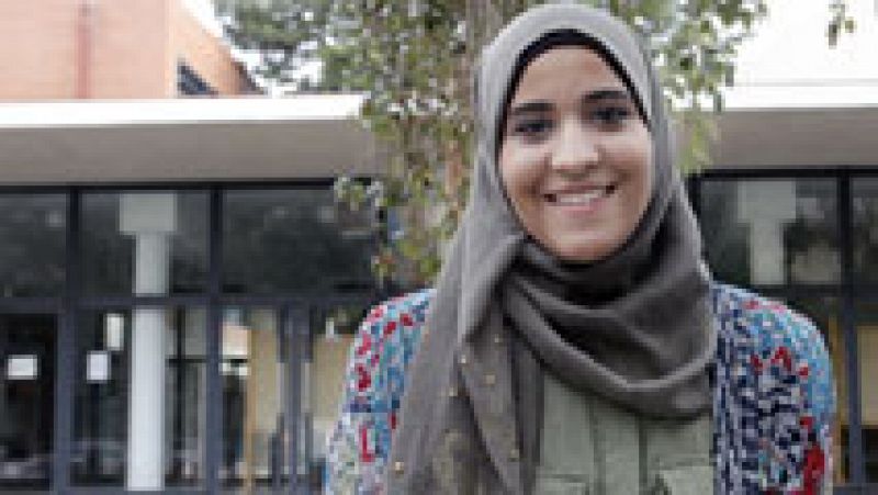 El Gobierno valenciano garantiza la asistencia a clase de la joven musulmana con hijab 