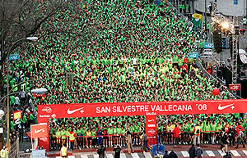 La San Silvestre vallecana es una de las más importantes del mundo, gracias al gran número de perticipantes. La carrera ha sido muy colorida y se ha podido ver a personajes muy variopintos.