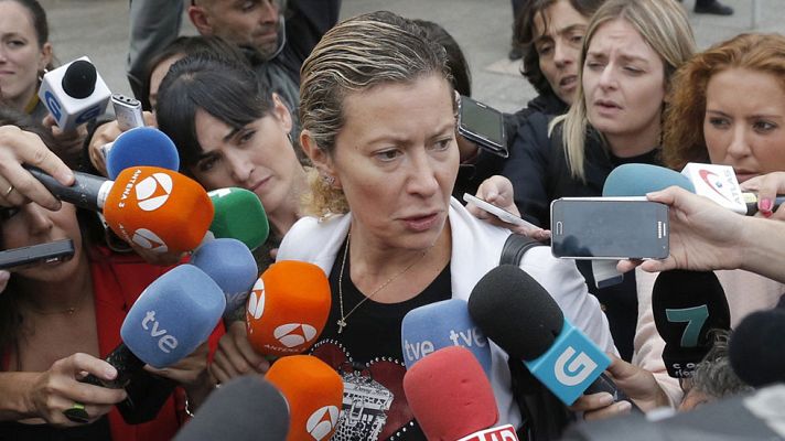 Telediario 1 - La madre de Diana Quer a su hija desaparecida: "Mamá te ama y te va a buscar hasta que aparezcas"