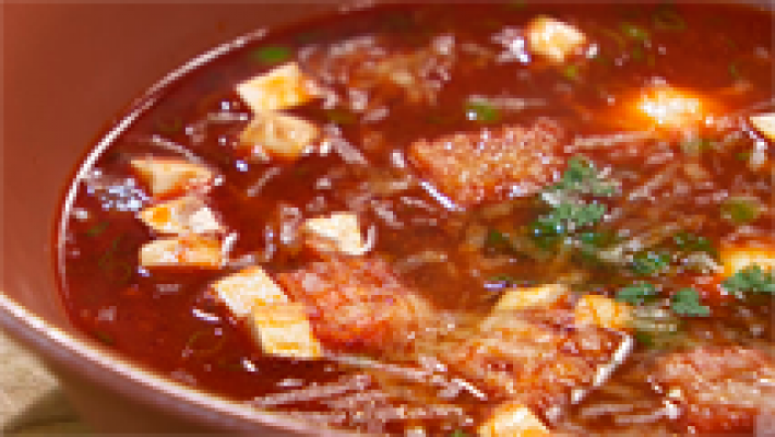 RTVE Cocina - Receta de sopa de ajo Torres