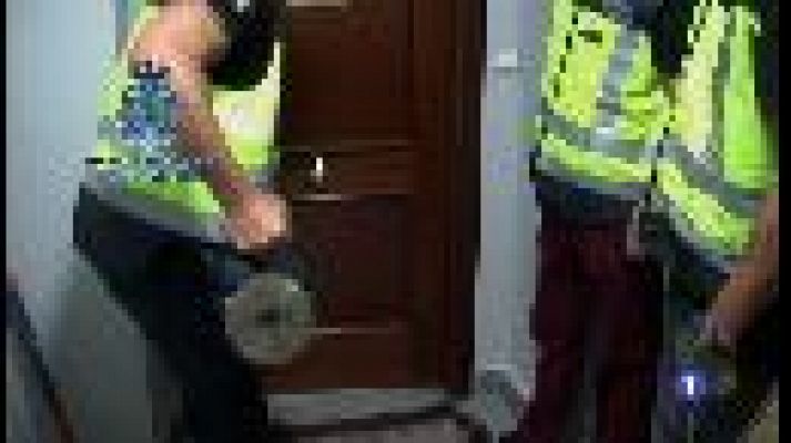 Informatiu Balear - Alliberades 21 nigerianes que eren obligades a prostituir-se