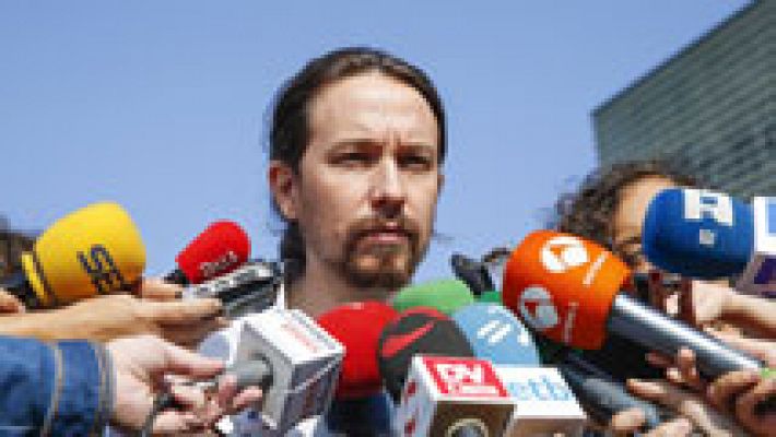 Telediario 1 - Iglesias espera la llamada de Sánchez y Rivera advierte de que "no se puede formar gobierno para ser presidente tres cuartos de hora"