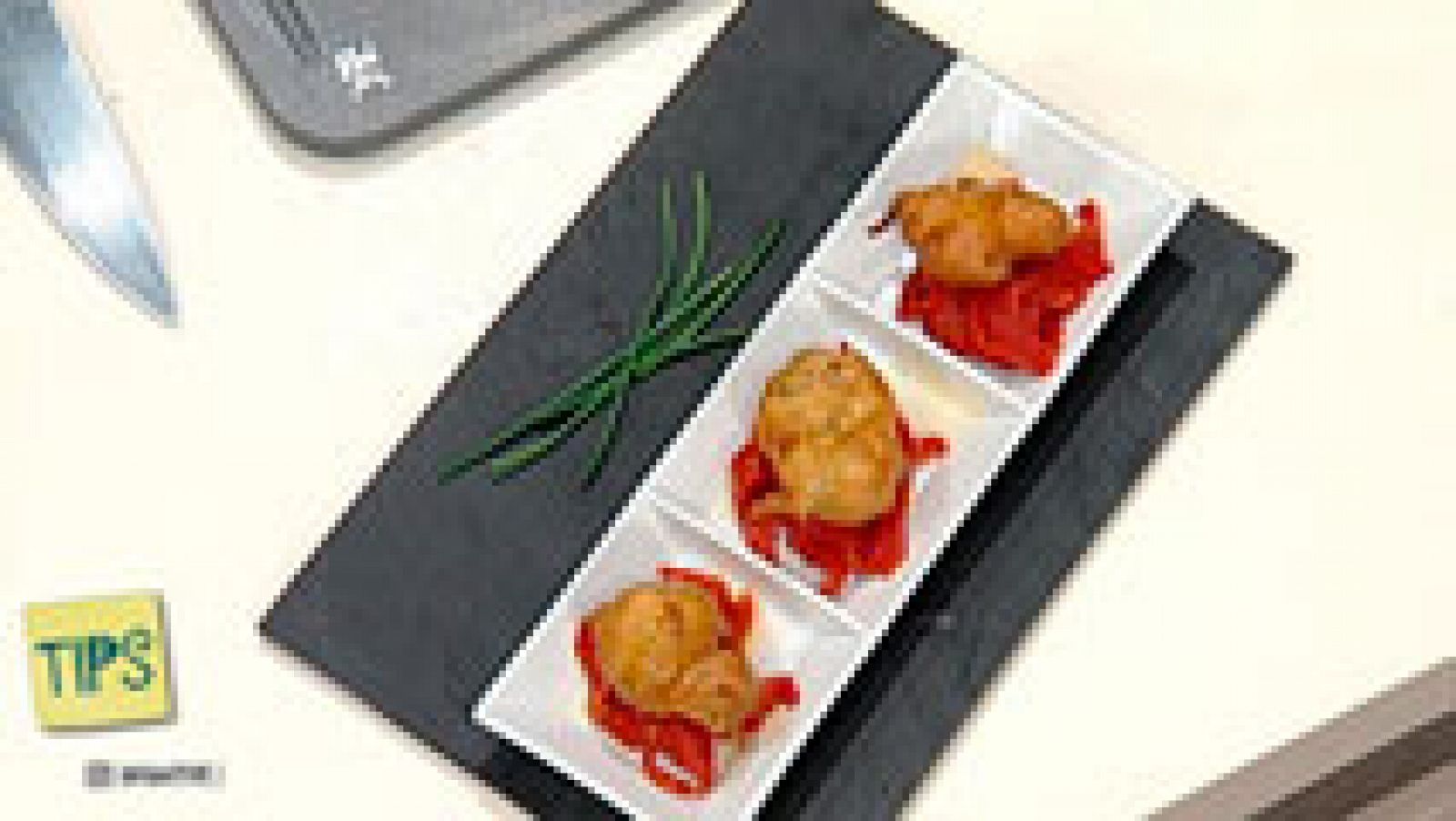 RTVE Cocina: Buñuelos de merluza con pimiento del piquillo | RTVE Play