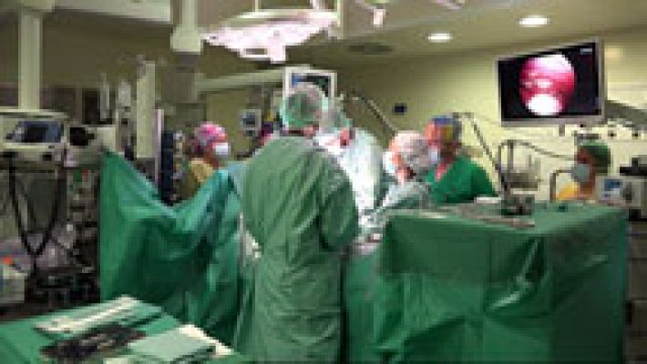 Telediario 1 - Desarrollan en Madrid una técnica pionera a nivel mundial para tratar las arritmias infantiles